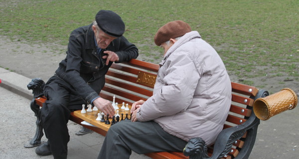 Во Львове лишь 82% горожан знают соседей из своего дома