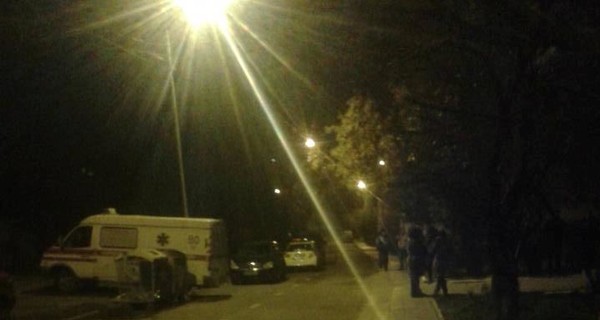 Во Львове парень выпрыгнул с 13-го этажа из-за смерти возлюбленной