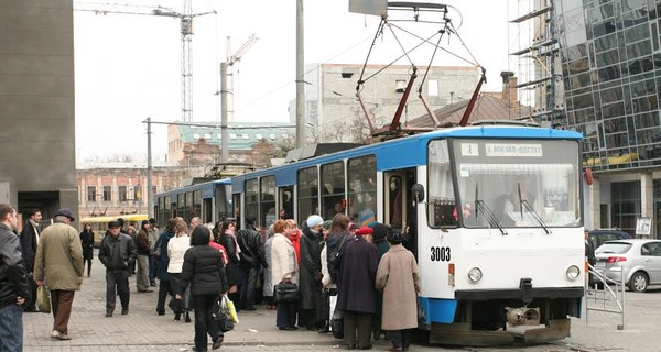 Запорожские карманники выбирают женщин и подростков