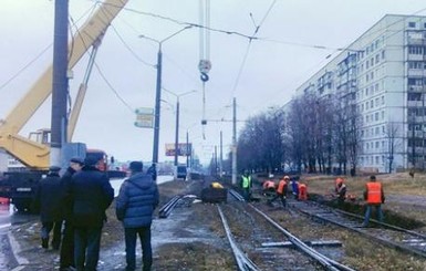 На Салтовке заменят полтора километра рельсов