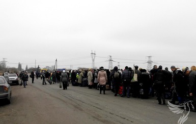 Очереди в зоне АТО на Новый год станут меньше