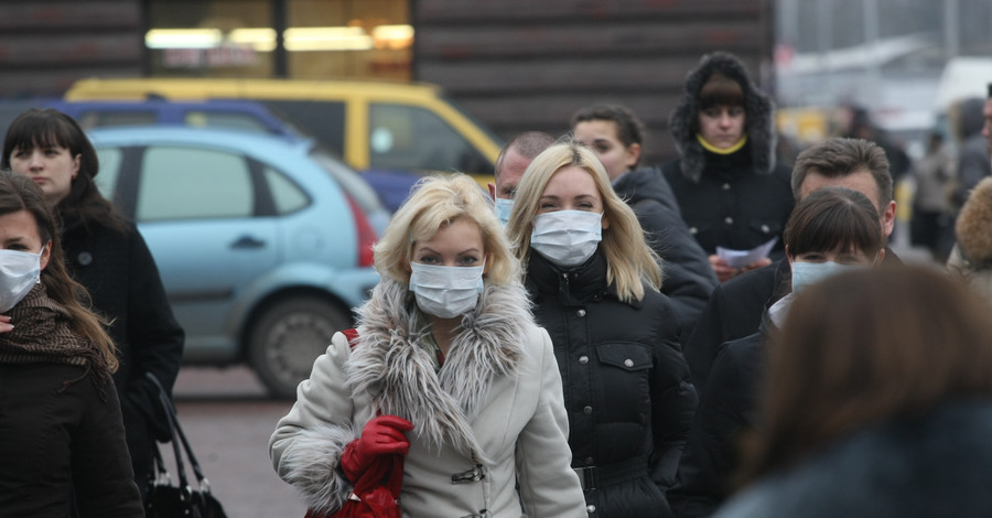 В аптеках раскупили лекарства и тесты на грипп