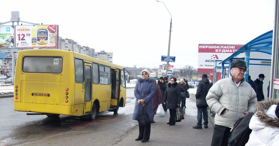 Во Львове ночные маршрутки изменили график движения