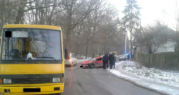 Во Львове на чиновника составили протокол из-за гололеда