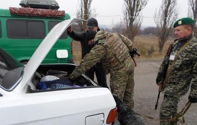 В пунктах пропуска на Донбассе начался пост-праздничный коллапс