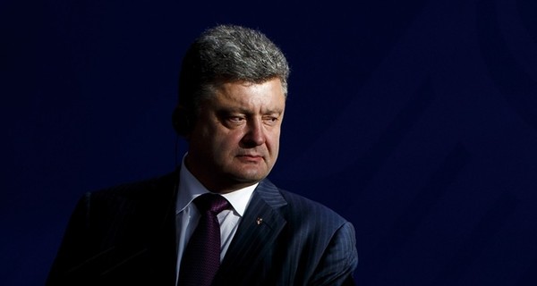 Порошенко выступил против разрыва дипломатических отношений с Россией