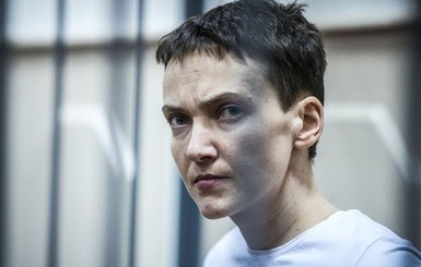 Савченко возобновила сухую голодовку, несмотря на уговоры 