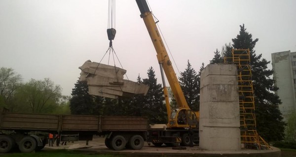 Голову запорожского 