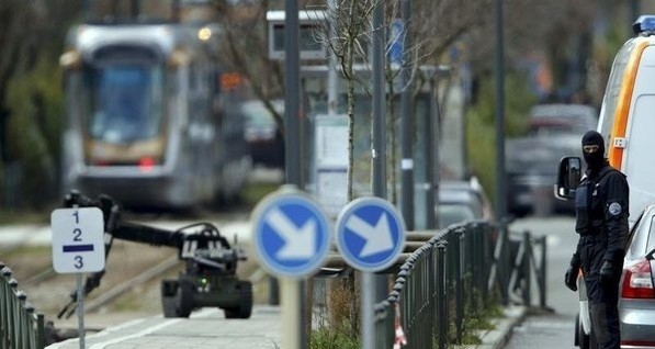 В Британии арестовали пятерых подозреваемых в организации терактов в Европе