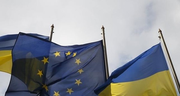 СМИ: Совет ЕС начнет рассмотрение безвизового режима с Украиной 11 мая