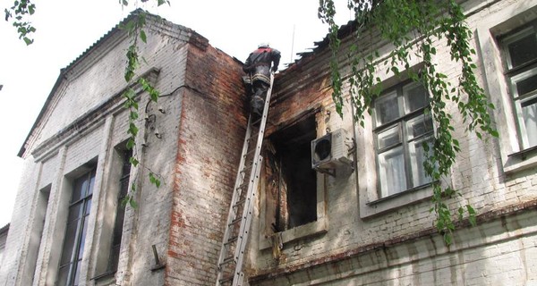 В Полтаве горела городская больница