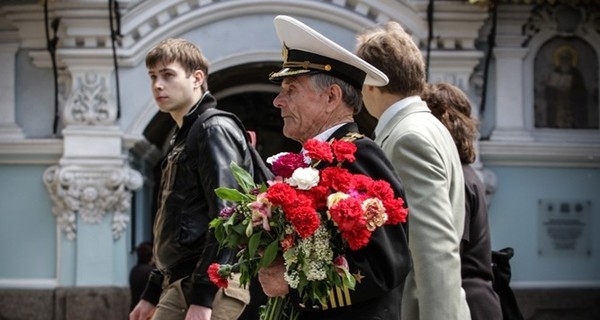 Поздравления с Днем Победы в стихах