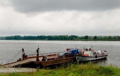 В России посреди водохранилища 