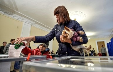 В ЦИК заявили, что провести честные довыборы в Раду не помогут даже 12 апостолов