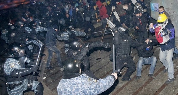 Все присяжные по делу экс-беркутовцев заявили о самоотводе из-за маленькой зарплаты