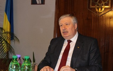 Порошенко уволил посла Украины в Словакии из-за контрабандного скандала