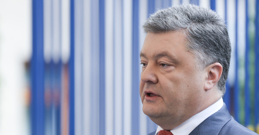 Порошенко: Вопрос по введению полицейской миссии на Донбасс согласован на высшем уровне