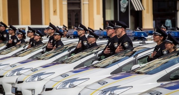 Аваков разыскивает Эркюлей Пуаро и Ниро Вульфов