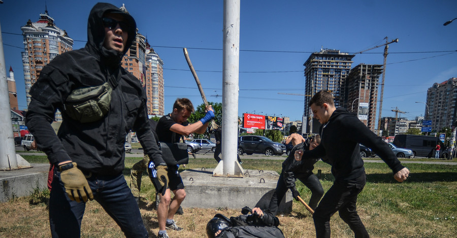 На одного участника гей-парада выставят по четыре полицейских