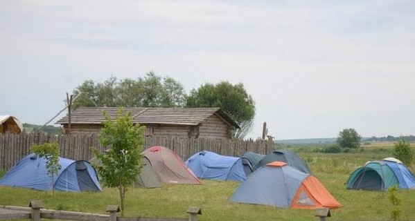 Юные археологи откопали на Ровенщине артефакты Киевской Руси