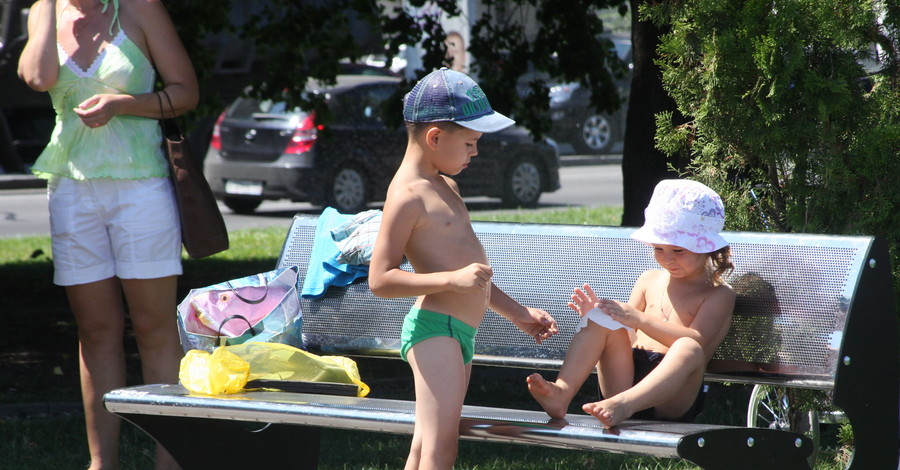 В Днепре + 40°: жителей просят беречь себя и лес