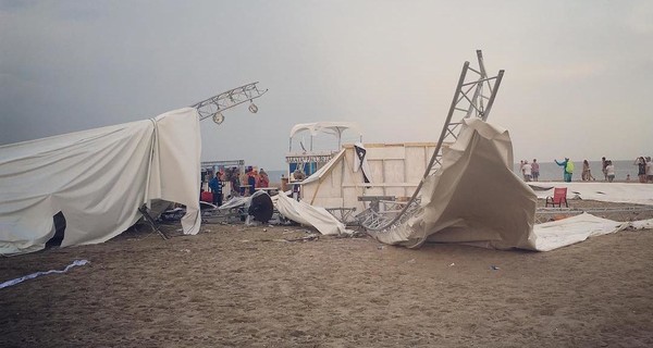 СМИ: жертвами урагана в Затоке стали трое