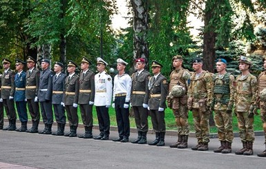 В Киеве перекрыли Крещатик из-за репетиции парада