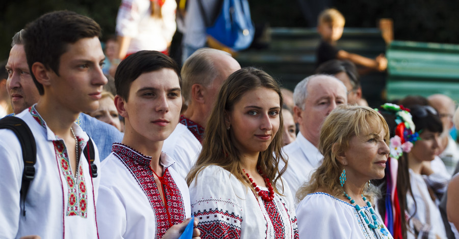 Парад вышиванок в Харькове