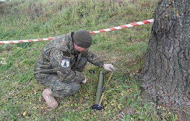 На Черниговщине дом пенсионера обстреляли из гранатомета