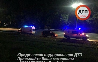 В Киеве поезд сбил мужчину