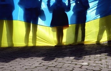 Гройсман попросил Францию включить украинский язык в список экзаменов в вузах 