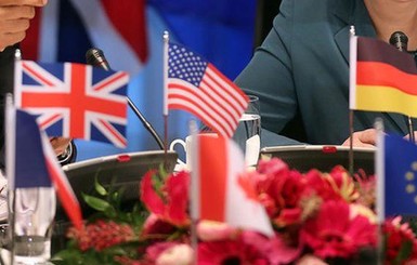 Послы G7: борьба с коррупцией в Украине находится под угрозой