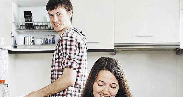 Бросить курить помогает мытье посуды