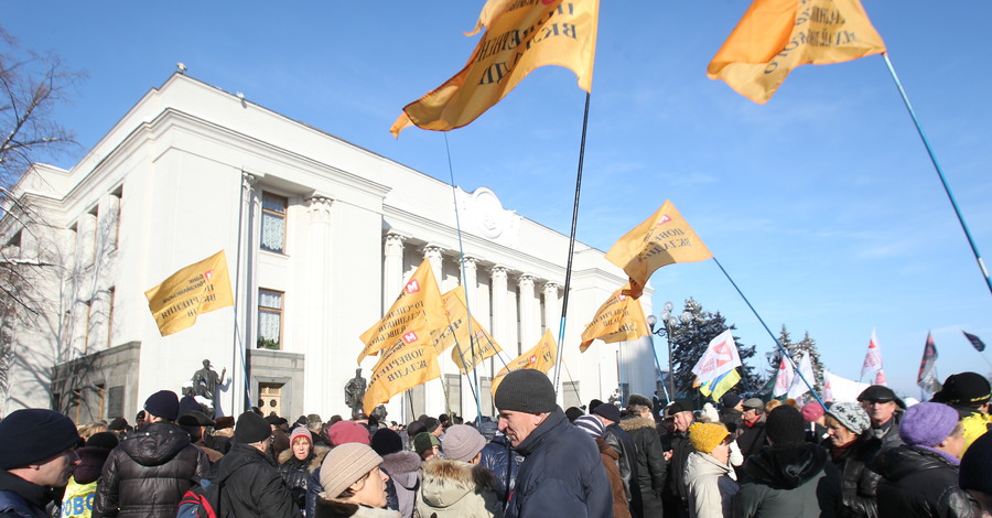 Маленькие митинги большого плана