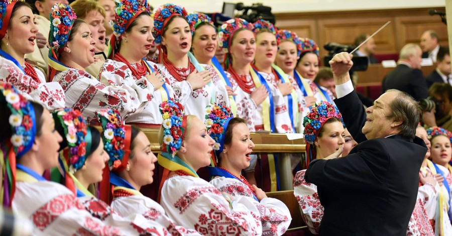 Профильный комитет Рады выступил против ежедневной трансляции гимна на радио и ТВ