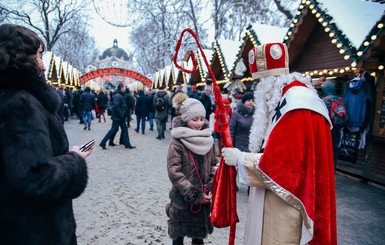 Львовяне искали в Сети костюмы снежинок и вареников