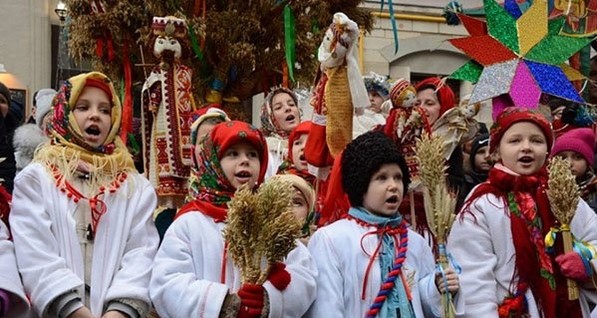 В чем разница между колядками и щедровками?