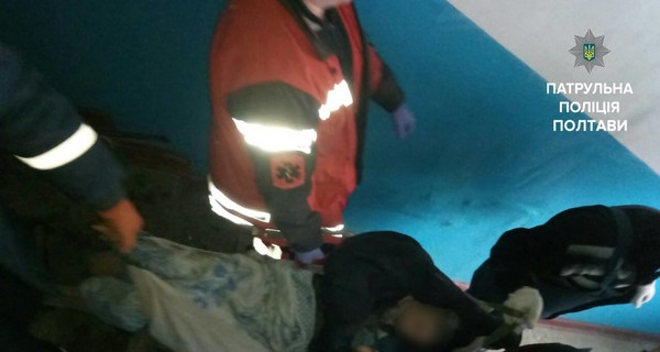 В Полтаве пенсионер едва не погиб под горами мусора в своей квартире