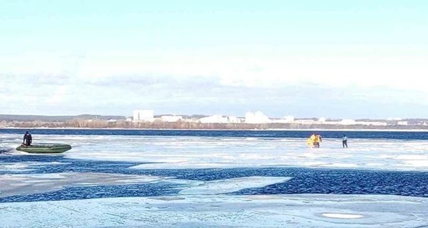 В Харькове из реки выловили труп мужчины