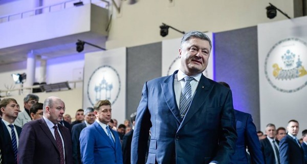 Почему Порошенко заговорил по-другому?