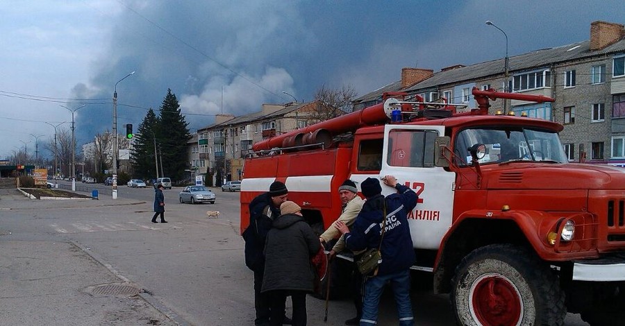 В Балаклее второй день гремят взрывы