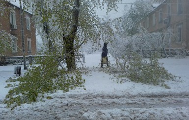 Стихия в Днепре: возможны подтопления, перебои со светом и водой