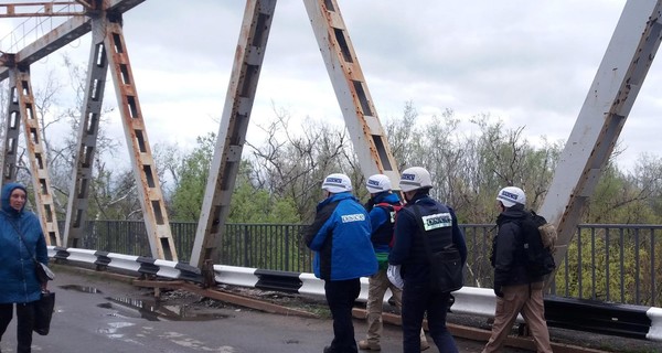 В зоне АТО вооруженный мужчина сексуально домогался члена СММ ОБСЕ