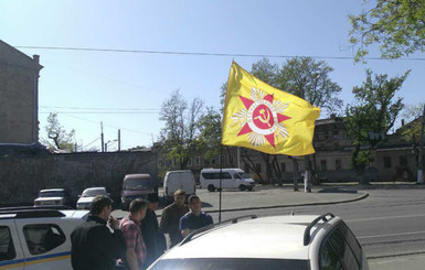 Одесситу грозит пять лет тюрьмы за советский флаг