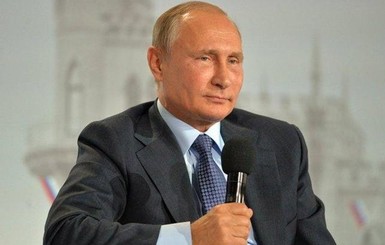 СМИ: Путин и Макрон проведут незапланированную встречу