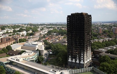 Многоэтажка в Лондоне загорелась из-за холодильника