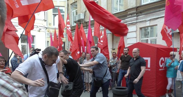 Каплин заявил, что плюнувший в него Мосийчук был пьян