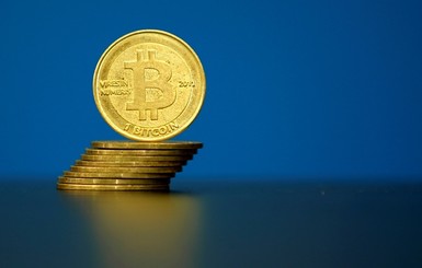 Стоимость Bitcoin превысила 4 тысячи долларов