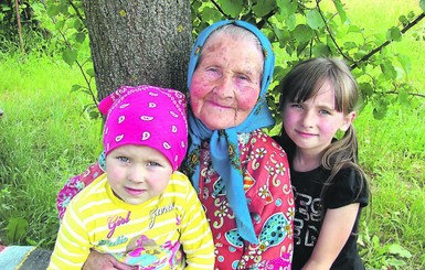 90-летняя старушка из Волыни накануне дня рождения прошла 20 км