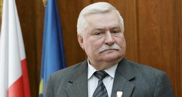 Лех Валенса попал в аварию